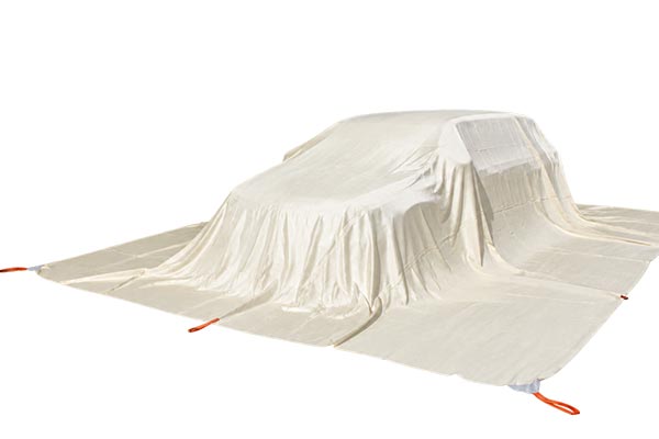 S-TYPE EV Car Fire Blanket 7.5 x 9 m on SUV