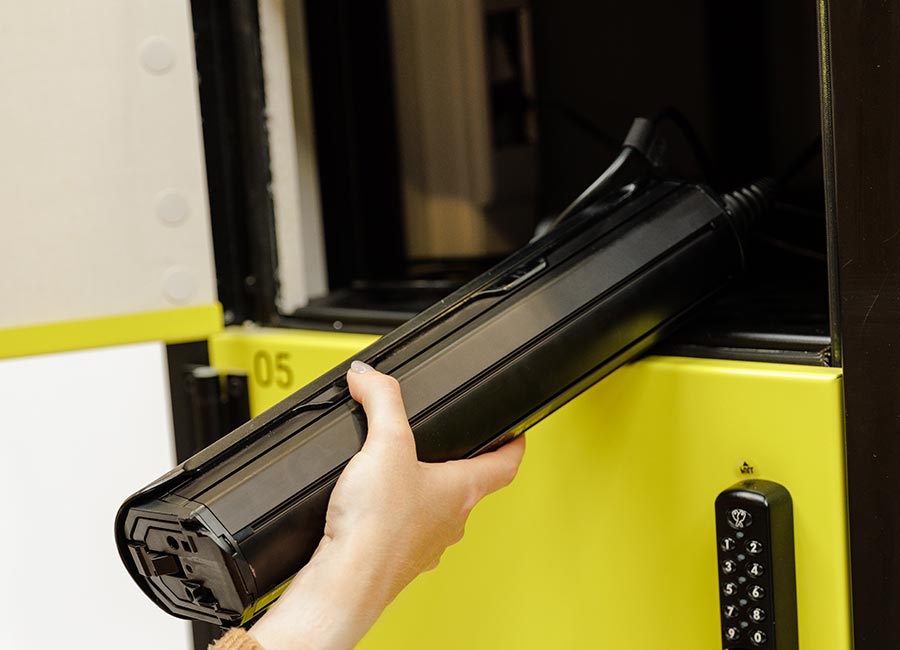Lithium-Ion Battery Charging Locker System LOX12