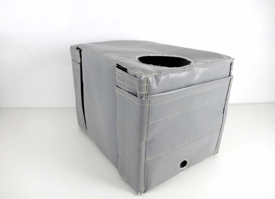 Insulating sleeves and insulating hoods