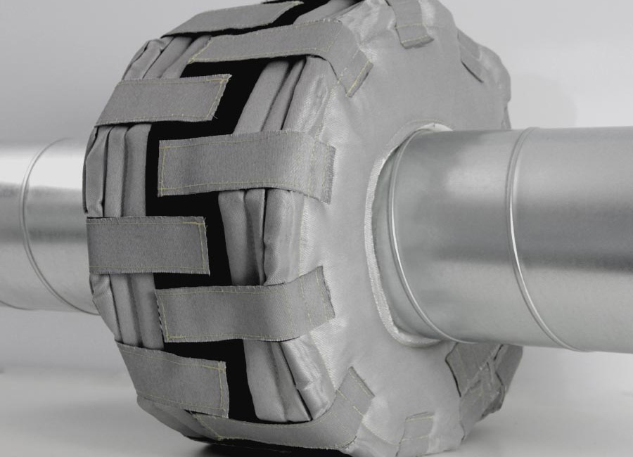 Pipe and hose insulation