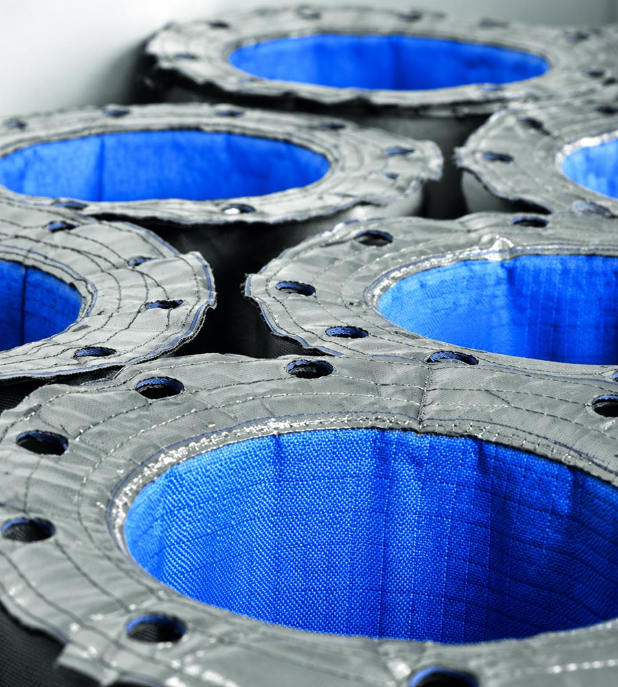 Mehrlagiger Materialaufbau eines Hochtemperatur-Gewebekompensators