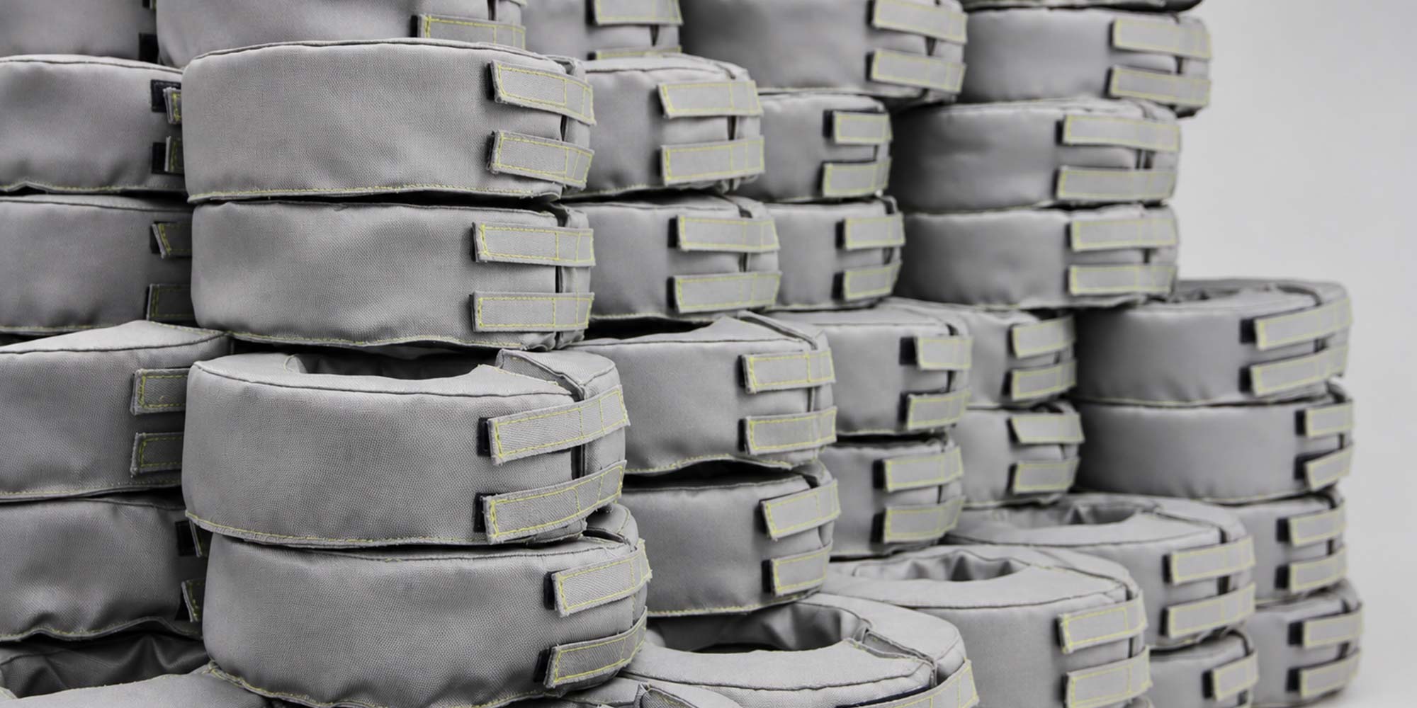 Kundenspezifische textile Isoliersysteme für industrielle Anlagen und Rohrleitungen