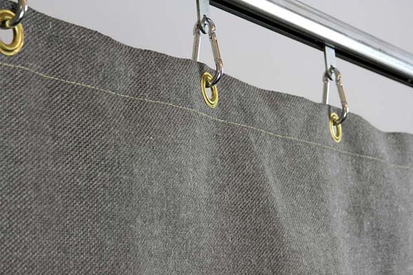 810.HT Welding Curtain